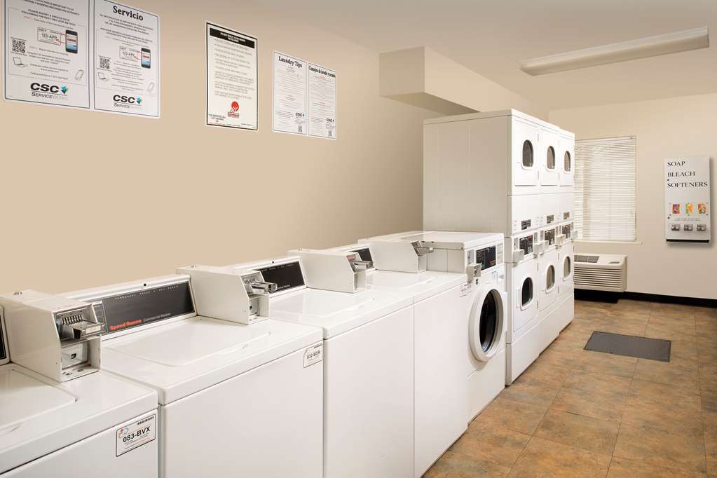 Woodspring Suites San Antonio Fort Sam 시설 사진