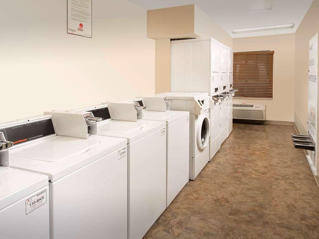 Woodspring Suites San Antonio Fort Sam 시설 사진